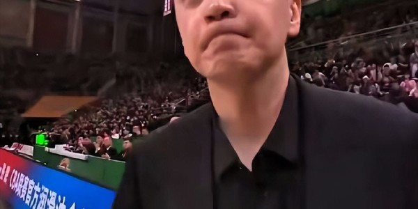 开云 体育-唉！裁10分外援，签7分水货，错误决定致两连败，41岁少帅欲哭无泪|布朗|杨鸣|威尔斯|辽宁队|广东队_新浪体育_新浪新闻