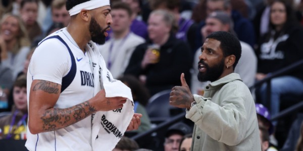 体育赛事-大反转！浓眉确定无需手术至少休战6周 但独行侠已重启交易或卖掉他|安东尼·戴维斯|Shams|凯里·欧文|安东尼-戴维斯|戴维斯-贝尔坦斯_新浪体育_新浪新闻