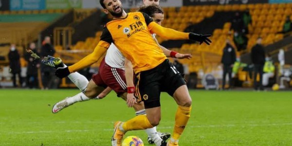 开云体育官网-9人枪手遭逆转 大卫·路易斯红牌又成输球关键？