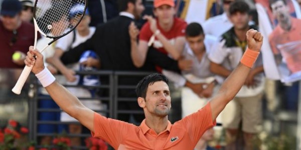 体育赛事-姗姗来迟的冠军与恰逢其时的状态 德约回来了！